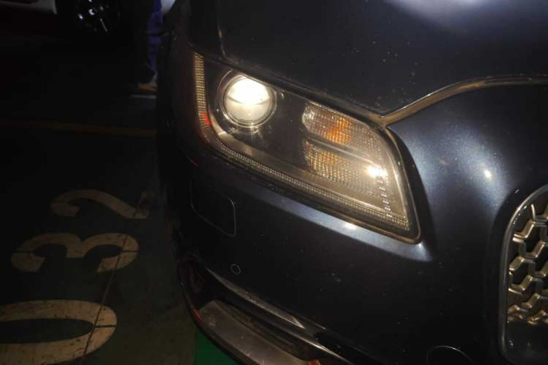 Used Lincoln Continental 2017 2.0T Two-Wheel Drive Deluxe Edition Right Front Headlight