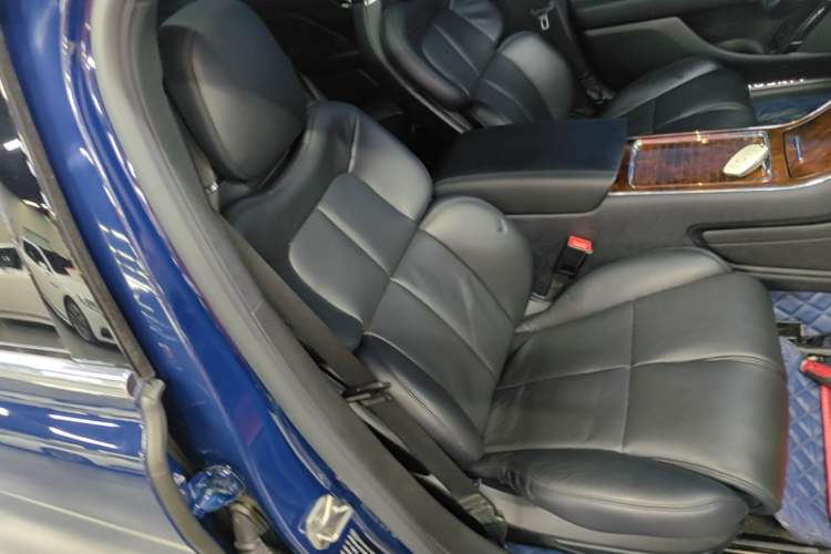 Used Lincoln Continental 2017 2.0T Two-Wheel Drive Prestige Edition Right Front Seat