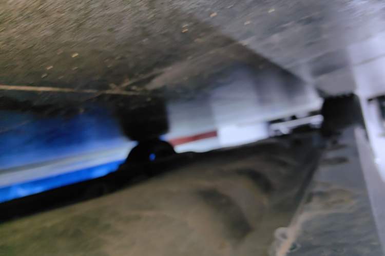 Used Lincoln Continental 2017 2.0T Two-Wheel Drive Prestige Edition Right Side Sill