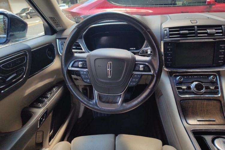 Used Lincoln Continental 2017 3.0T Four-Wheel Drive Prestige Edition Steering Wheel