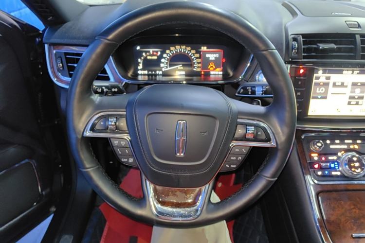 Used Lincoln Continental 2017 2.0T Two-Wheel Drive Prestige Edition Steering Wheel