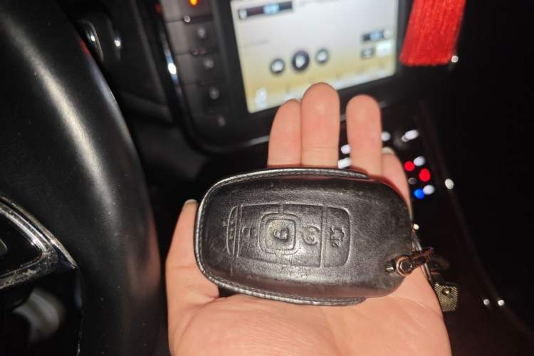 Used Lincoln Continental 2017 2.0T Two-Wheel Drive Deluxe Edition Vehicle Key