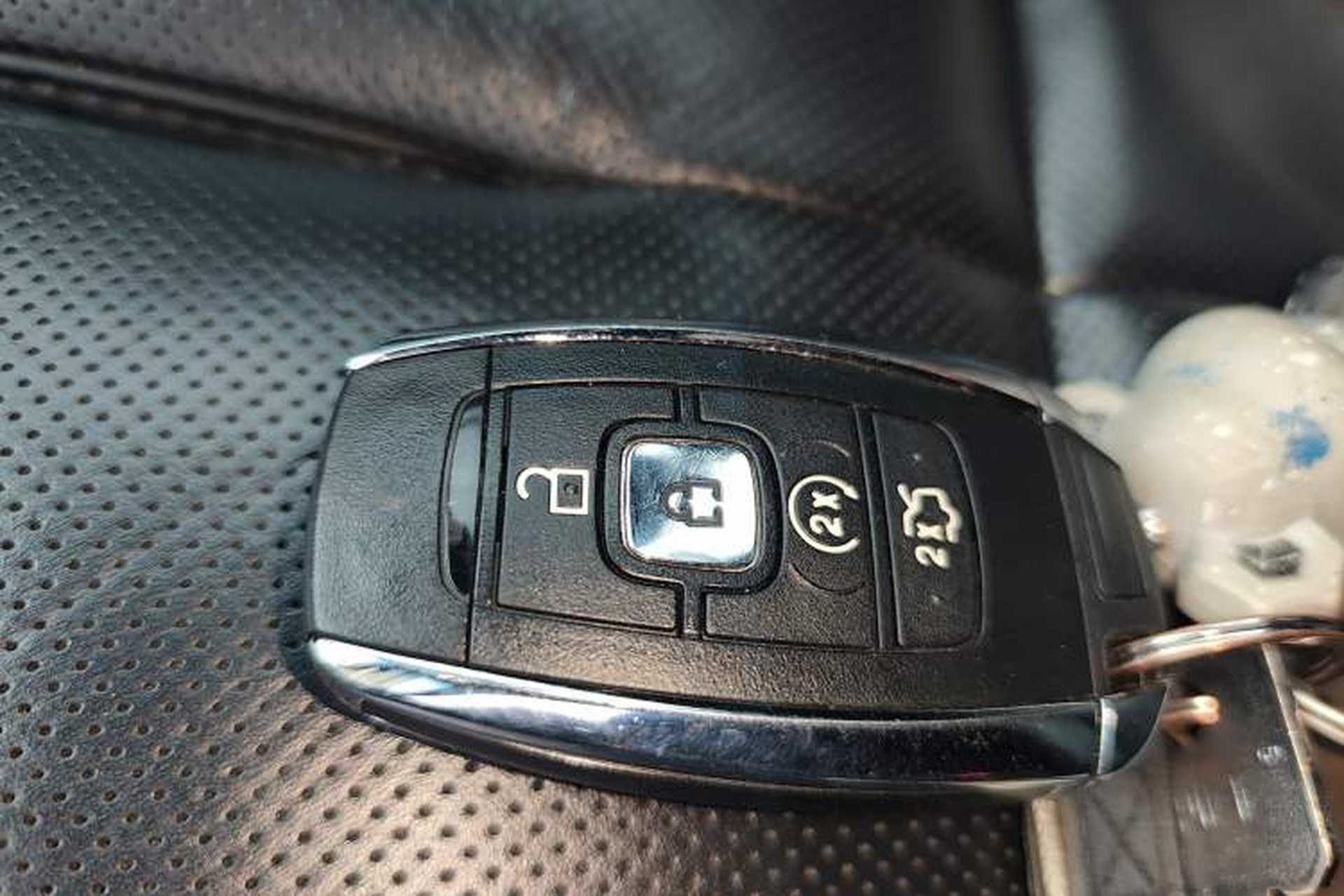 Used Lincoln Continental 2017 2.0T Two-Wheel Drive Deluxe Edition Vehicle Key