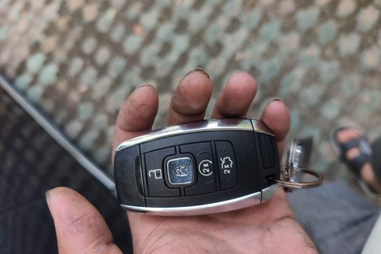 Used Lincoln Continental 2017 2.0T Two-Wheel Drive Deluxe Edition Vehicle Key