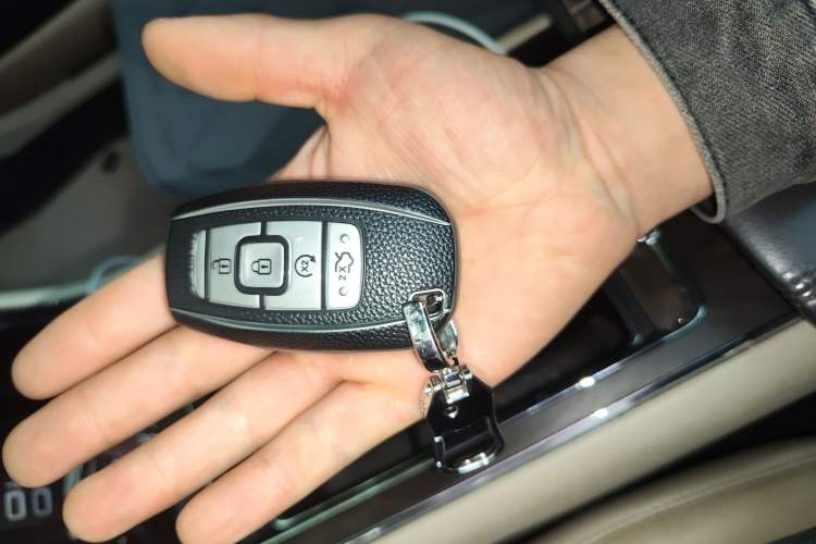 Used Lincoln Continental 2017 2.0T Two-Wheel Drive Prestige Edition Vehicle Key