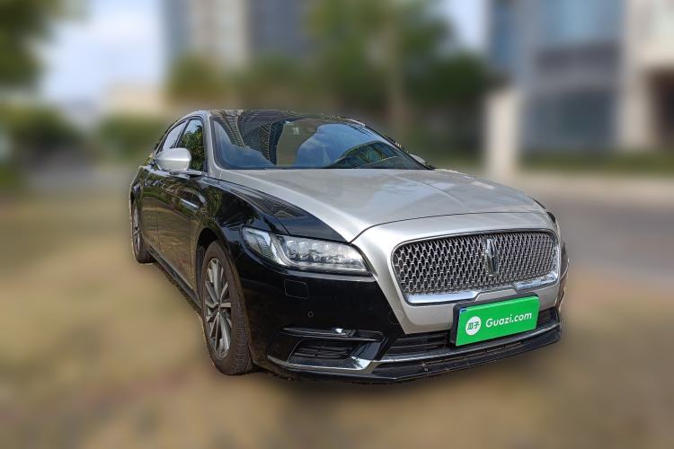 Used Lincoln Continental 2017 2.0T Two-Wheel-Drive Luxury Edition Front Right 45 Deg