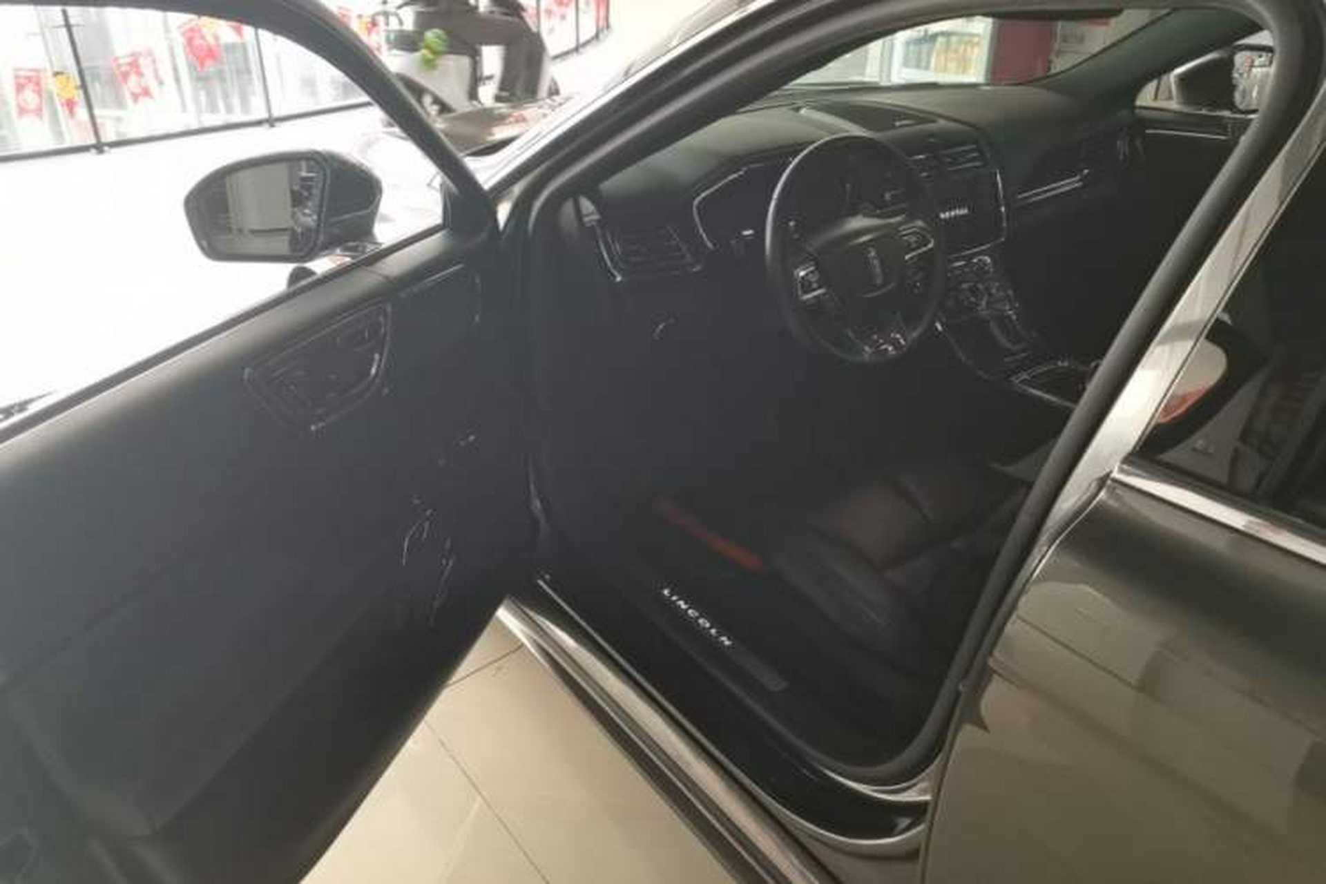 Used Lincoln Continental 2017 2.0T Two-Wheel-Drive Luxury Edition Driver Seat