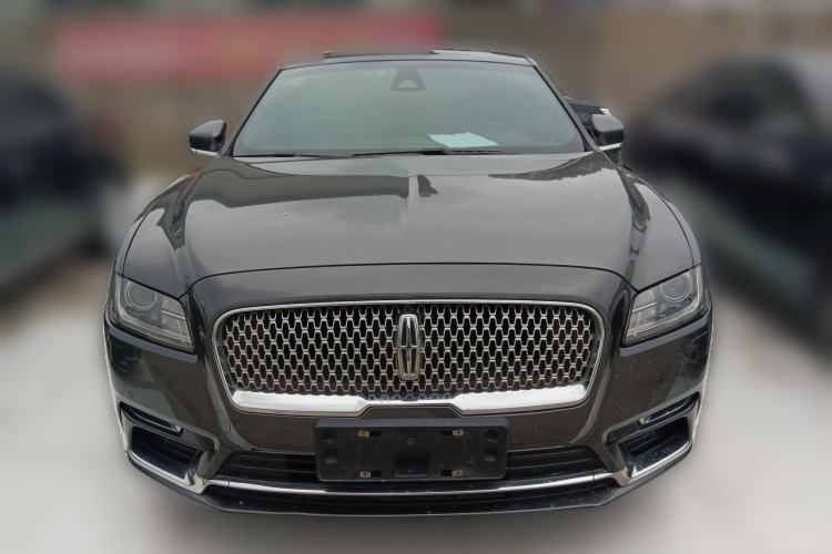 Used Lincoln Continental 2017 2.0T Two-Wheel Drive Deluxe Edition Front