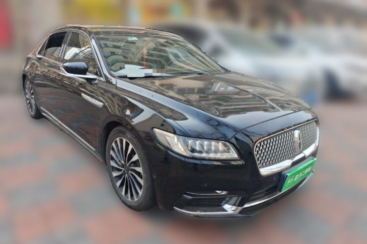 Used Lincoln Continental 2017 3.0T Four-Wheel Drive Presidential Edition Front Right 45 Deg