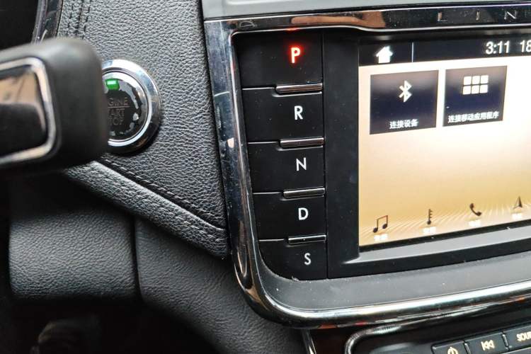 Used Lincoln Continental 2017 2.0T Two-Wheel Drive Deluxe Edition Gear Lever