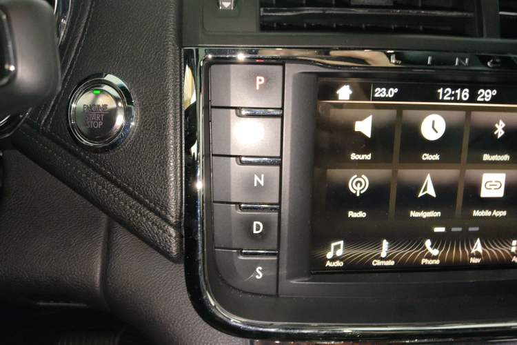 Used Lincoln Continental 2017 3.0T Four-Wheel Drive Prestige Edition Gear Lever