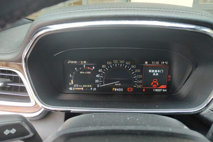 Used Lincoln Continental 2017 2.0T Two-Wheel Drive Deluxe Edition Instrument Cluster