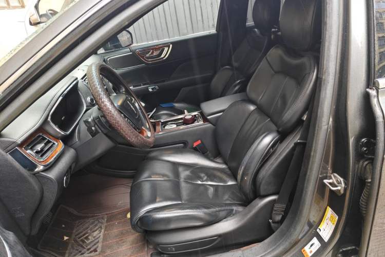 Used Lincoln Continental 2017 2.0T Two-Wheel Drive Deluxe Edition Left Front Seat