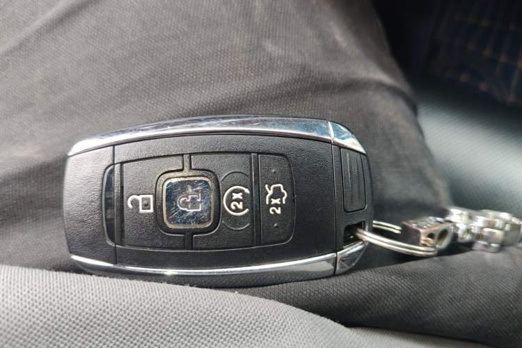 Used Lincoln Continental 2017 2.0T Two-Wheel-Drive Luxury Edition Vehicle Key