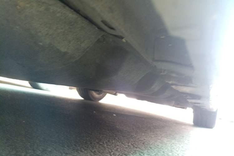 Used Lincoln Continental  Chassis Front Left