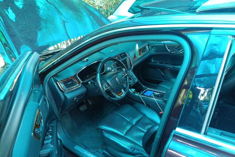 Used Lincoln Continental  Driver Seat