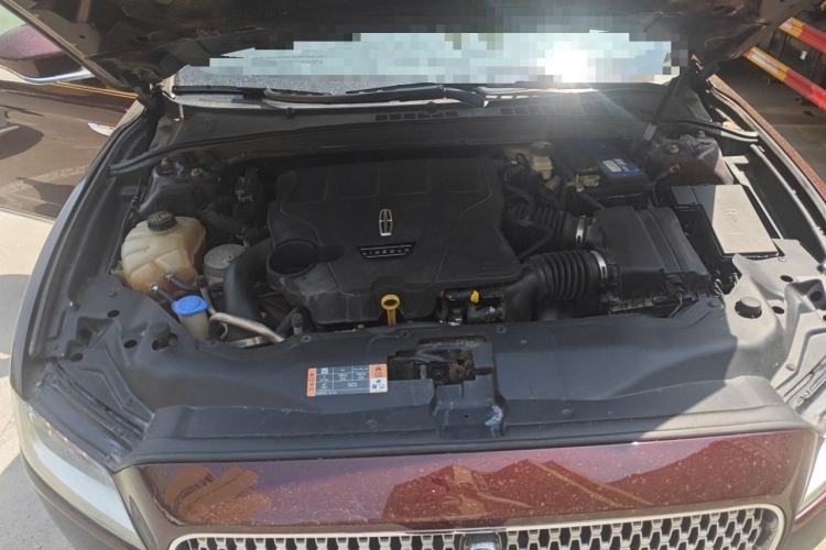 Used Lincoln Continental 2017 3.0T Four-Wheel Drive Prestige Edition Engine Bay