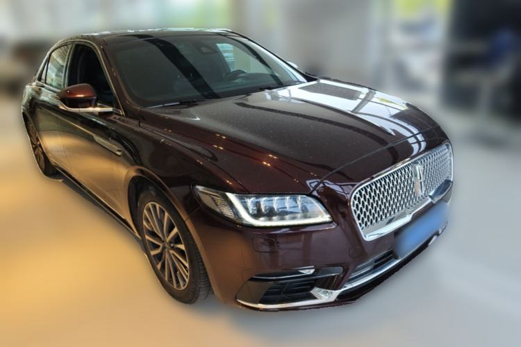 Used Lincoln Continental 2017 2.0T Two-Wheel-Drive Luxury Edition Front Right 45 Deg