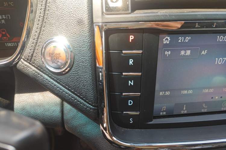 Used Lincoln Continental 2017 3.0T Four-Wheel Drive Prestige Edition Gear Lever