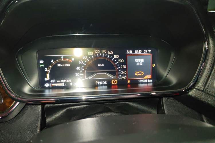 Used Lincoln Continental 2017 2.0T Two-Wheel Drive Prestige Edition Instrument Cluster