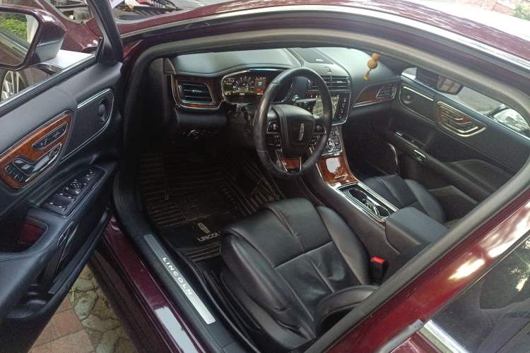 Used Lincoln Continental 2017 3.0T Four-Wheel Drive Prestige Edition Interior 3
