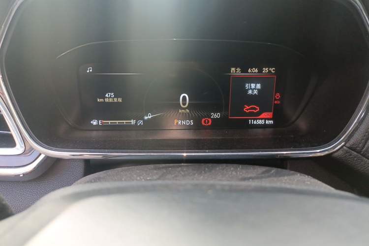 Used Lincoln Continental 2017 2.0T Two-Wheel Drive Deluxe Edition Odometer Close Up