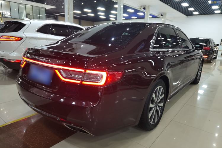 Used Lincoln Continental 2017 2.0T Two-Wheel Drive Deluxe Edition Rear Right 45 Deg