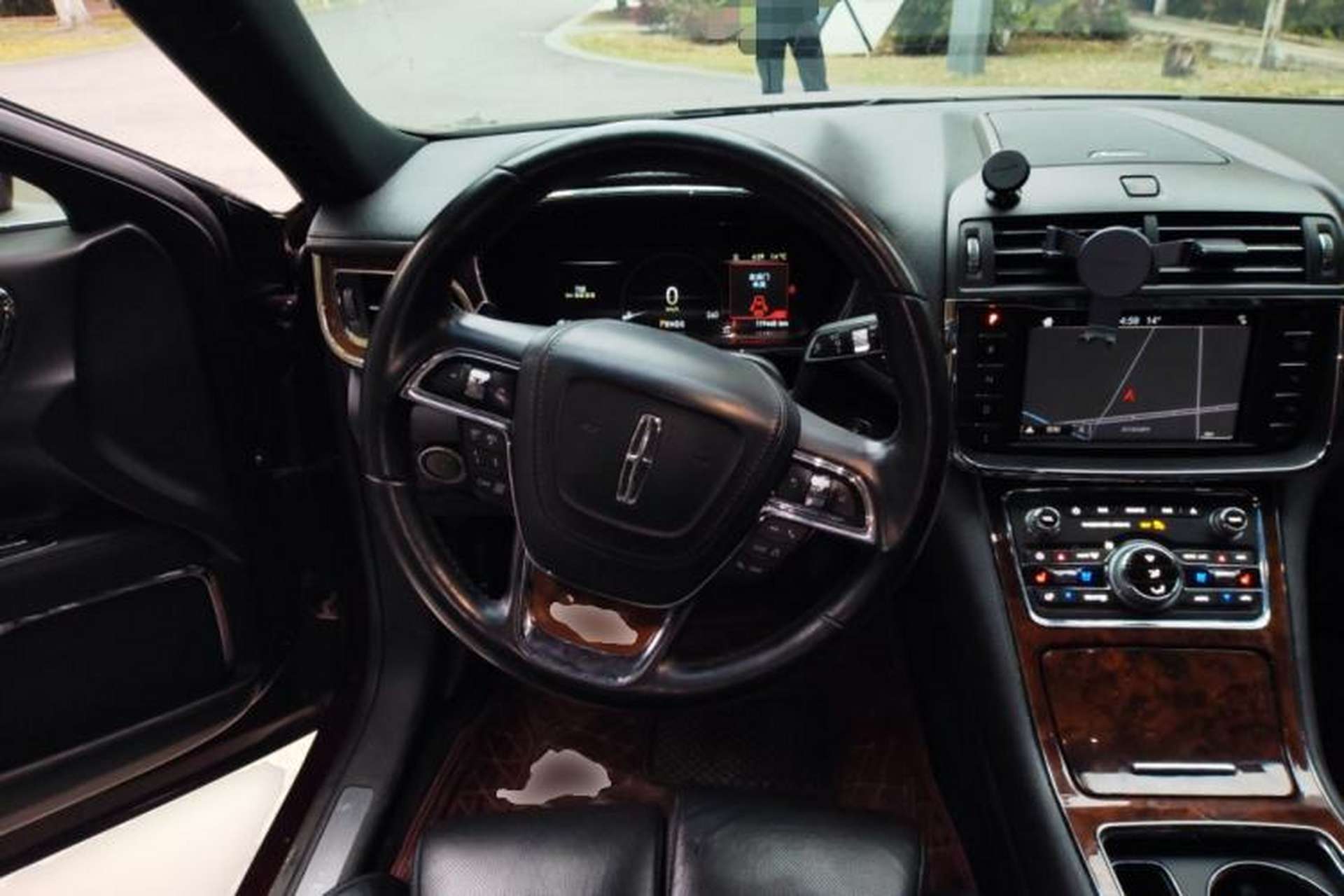 Used Lincoln Continental 2017 2.0T Two-Wheel Drive Prestige Edition Steering Wheel