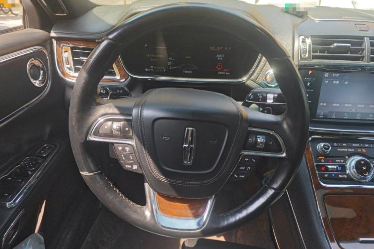 Used Lincoln Continental 2017 3.0T Four-Wheel Drive Prestige Edition Steering Wheel