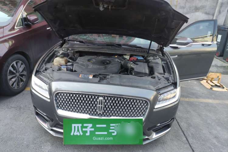 Used Lincoln Continental 2017 2.0T Two-Wheel-Drive Luxury Edition Engine Bay