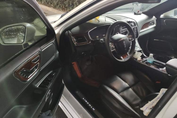 Used Lincoln Continental 2017 2.0T Two-Wheel Drive Deluxe Edition Driver Seat