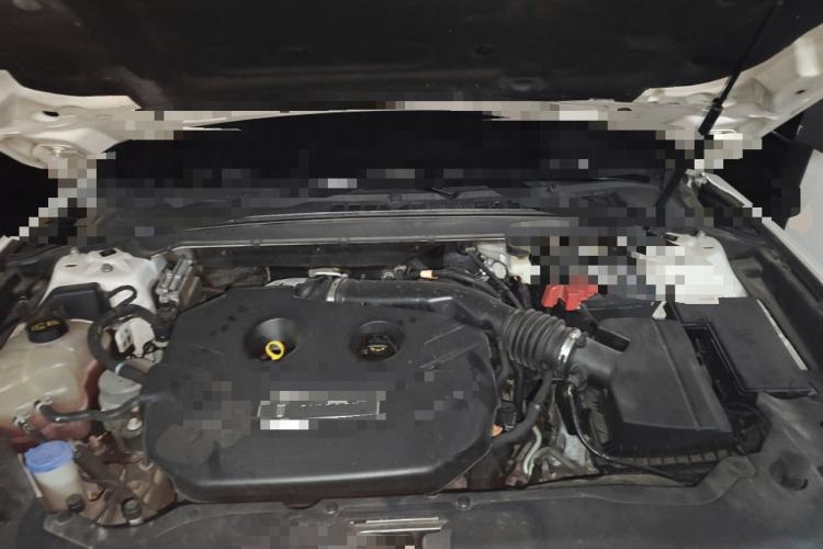 Used Lincoln Continental 2017 2.0T Two-Wheel Drive Prestige Edition Engine Bay