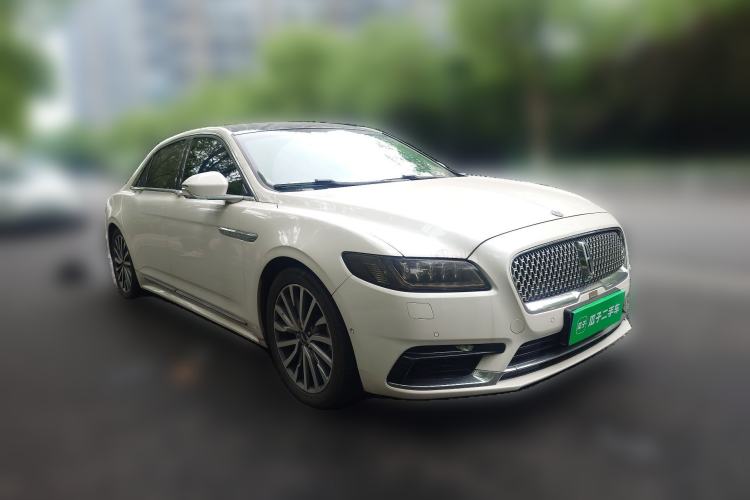 Used Lincoln Continental 2017 2.0T Two-Wheel Drive Prestige Edition Front Right 45 Deg