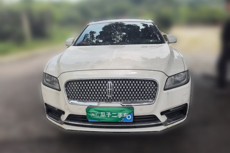 Used Lincoln Continental 2017 2.0T Two-Wheel Drive Deluxe Edition Front