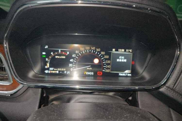 Used Lincoln Continental 2017 2.0T Two-Wheel-Drive Luxury Edition Instrument Cluster