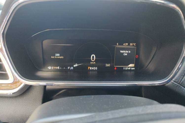 Used Lincoln Continental 2017 2.0T Two-Wheel-Drive Luxury Edition Instrument Cluster