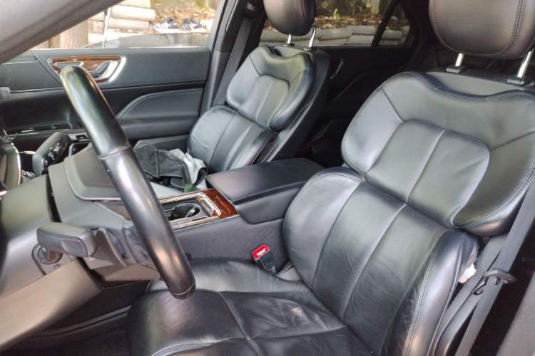 Used Lincoln Continental 2017 2.0T Two-Wheel Drive Deluxe Edition Left Front Seat