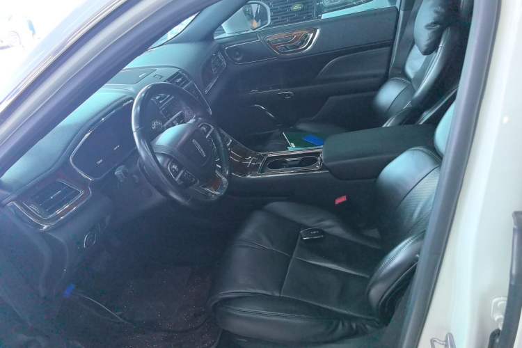 Used Lincoln Continental 2017 3.0T Four-Wheel Drive Prestige Edition Left Front Seat