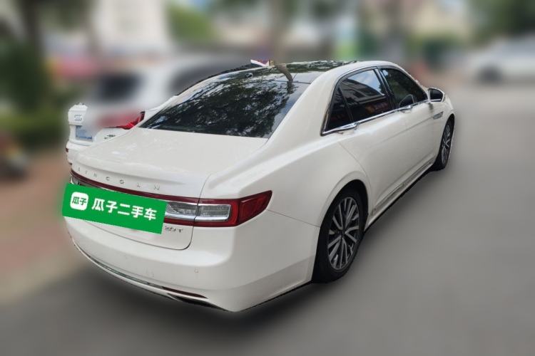 Used Lincoln Continental 2017 2.0T Two-Wheel-Drive Luxury Edition Rear Right 45 Deg