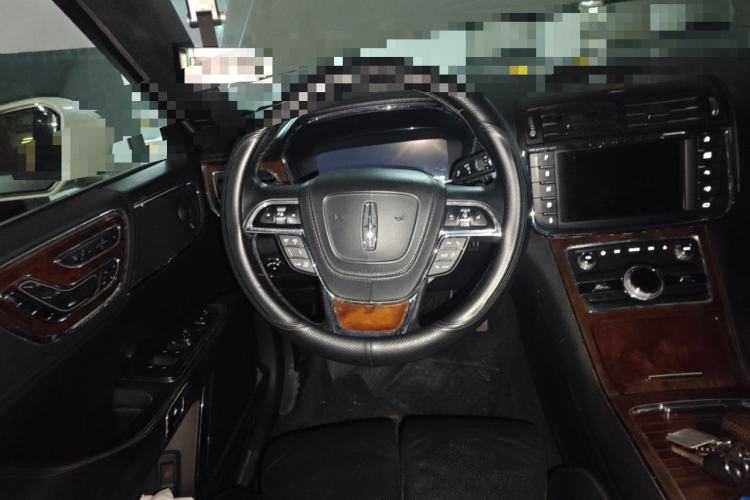 Used Lincoln Continental 2017 2.0T Two-Wheel Drive Prestige Edition Steering Wheel