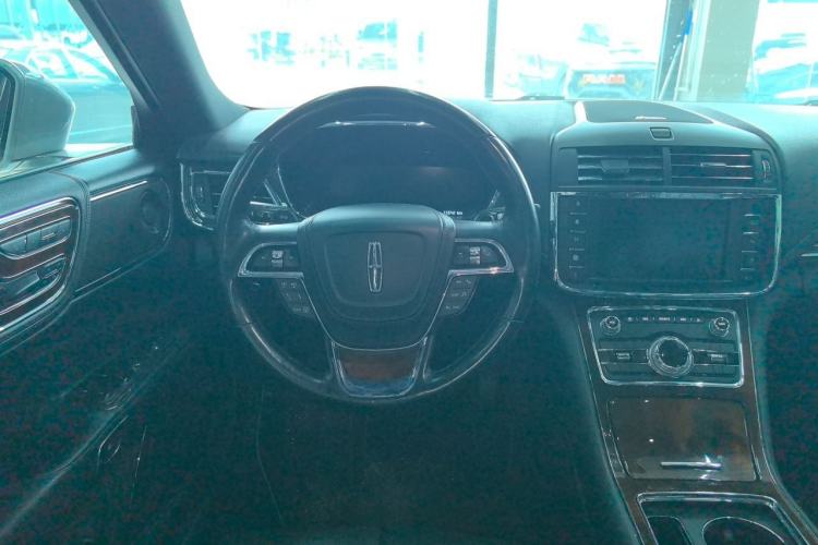 Used Lincoln Continental 2017 3.0T Four-Wheel Drive Prestige Edition Steering Wheel
