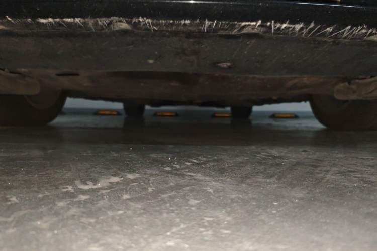 Used Lincoln Continental 2018 2.0T Two-Wheel Drive Deluxe Edition Chassis Front