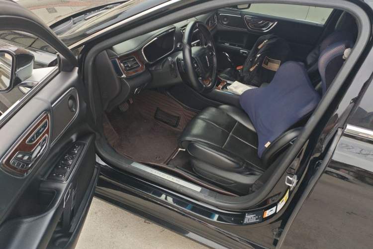 Used Lincoln Continental 2018 2.0T Two-Wheel Drive Prestige Edition Driver Seat