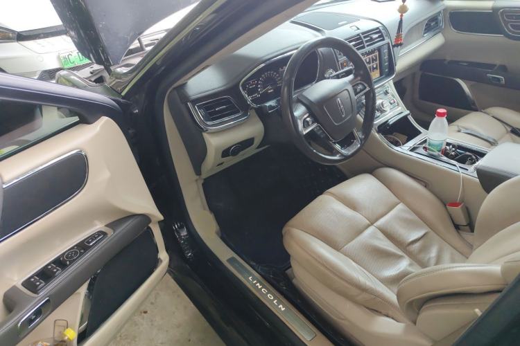 Used Lincoln Continental 2018 2.0T Two-Wheel Drive Deluxe Edition Driver Seat