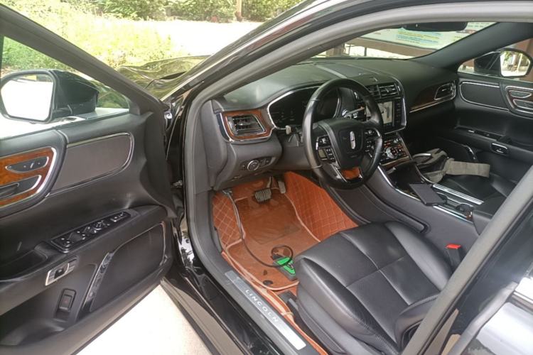 Used Lincoln Continental 2018 2.0T Two-Wheel Drive Deluxe Edition Driver Seat