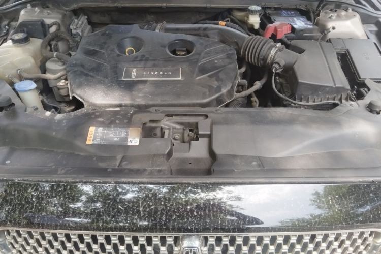 Used Lincoln Continental 2018 2.0T Two-Wheel Drive Deluxe Edition Engine Bay