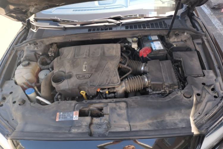 Used Lincoln Continental 2018 3.0T Four-Wheel Drive Prestige Edition Engine Bay