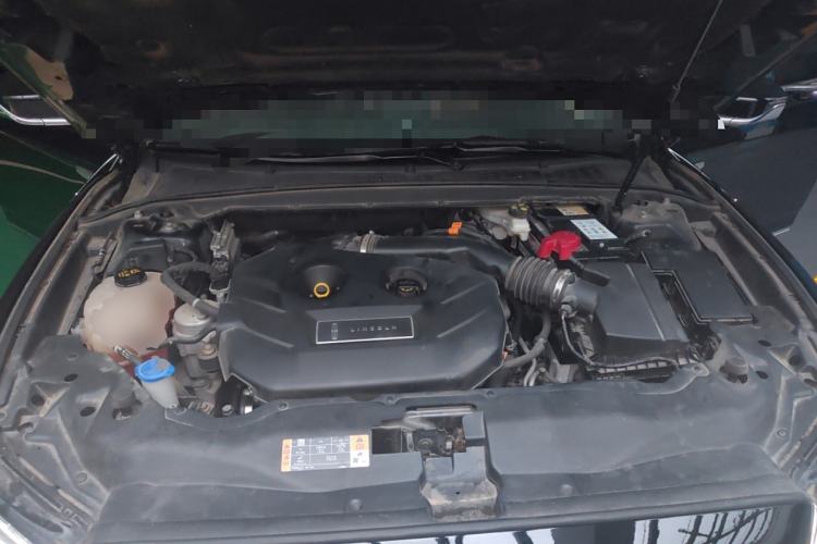 Used Lincoln Continental 2018 2.0T Two-Wheel Drive Deluxe Edition Engine Bay
