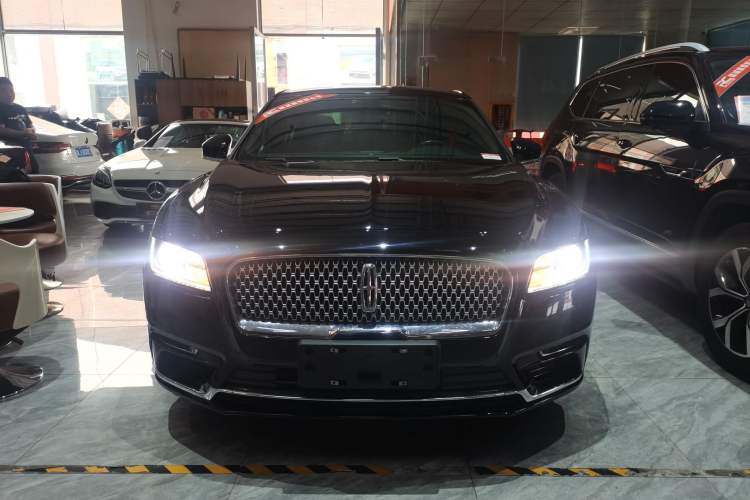 Used Lincoln Continental 2018 2.0T Two-Wheel Drive Deluxe Edition Exterior 1