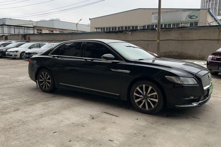 Used Lincoln Continental 2018 2.0T Two-Wheel Drive Deluxe Edition Exterior 2